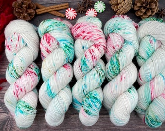 Mocha Worsted Weight | 100% SW Merino Wool | Jelly Wreath | Christmas Candy Collection | Hand Dyed Yarn | Superwash Wool