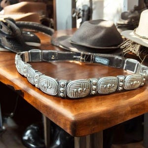 Brighton 1995 Vintage Heavy Western Style Concho Brown 
