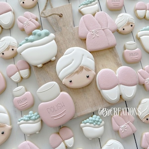 6 B&#39;s Creations Mother&#39;s Day Spa Set of 5 Cookie Cutters