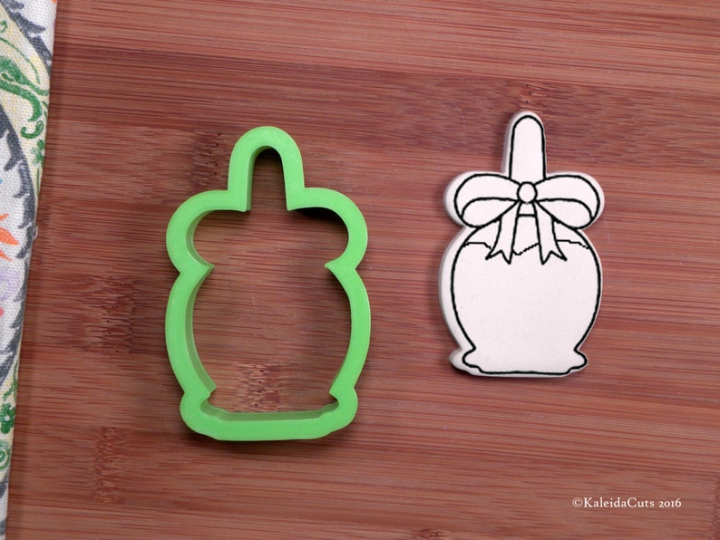 Candy Apple with Bow Cookie Cutter image 1