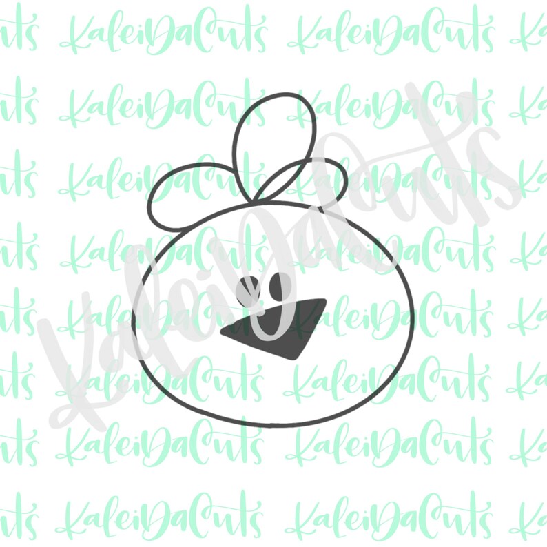 Op de afbeelding: Een zwart-witte lijntekening van een cartoonkip met een groot rond lichaam, een kleine snavel en twee ogen. De kip heeft een grote kam op zijn kop en een kleine keelwam onder zijn snavel.