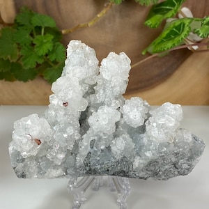 Cristaux d&#39;apophyllite avec heulandite et calcédoine de Nashik, Inde - Pièce d&#39;exposition en zéolite naturelle parfaite pour les collectionneurs de minéraux + Guérison