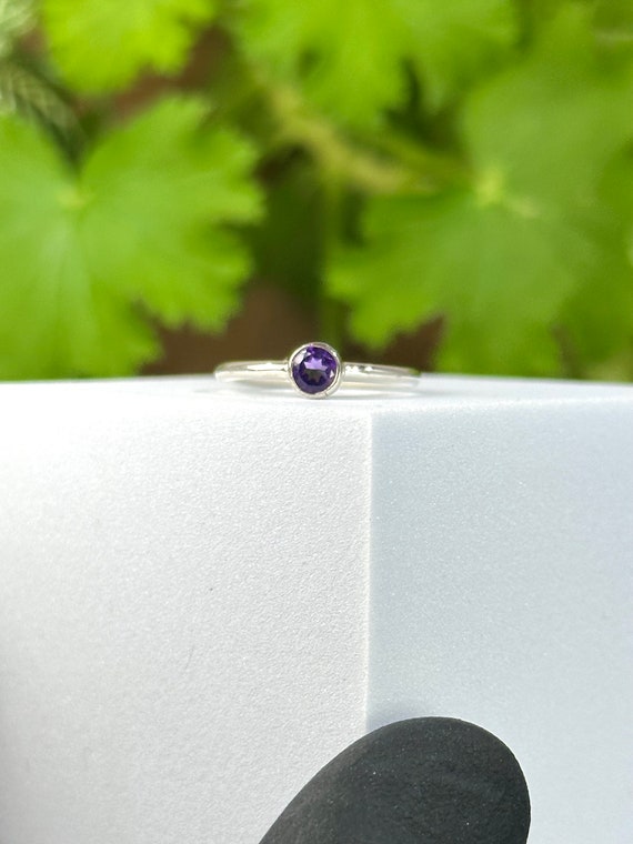 Faceted Purple Maine Amethyst Gemstone from Deer Hill set in Sterling Silver Ring Size 4 - Ethically Sourced and Handmade Jewelry from Maine View 5