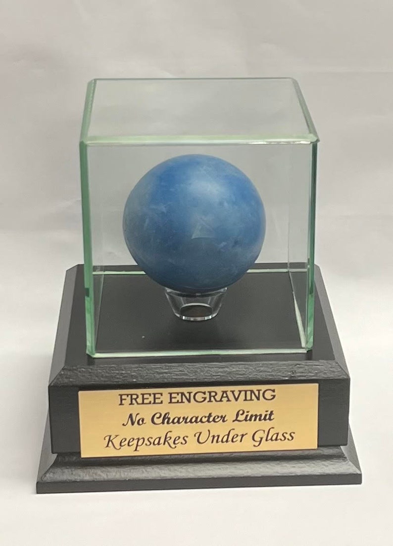 Lacrosse Ball Vitrine: Mahagoni oder schwarz mit Holzsockel Bild 1