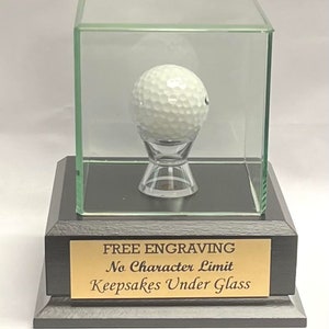 Vitrine de balles de golf personnalisées : récompense Trou d&#39;un coup avec plaque gravée