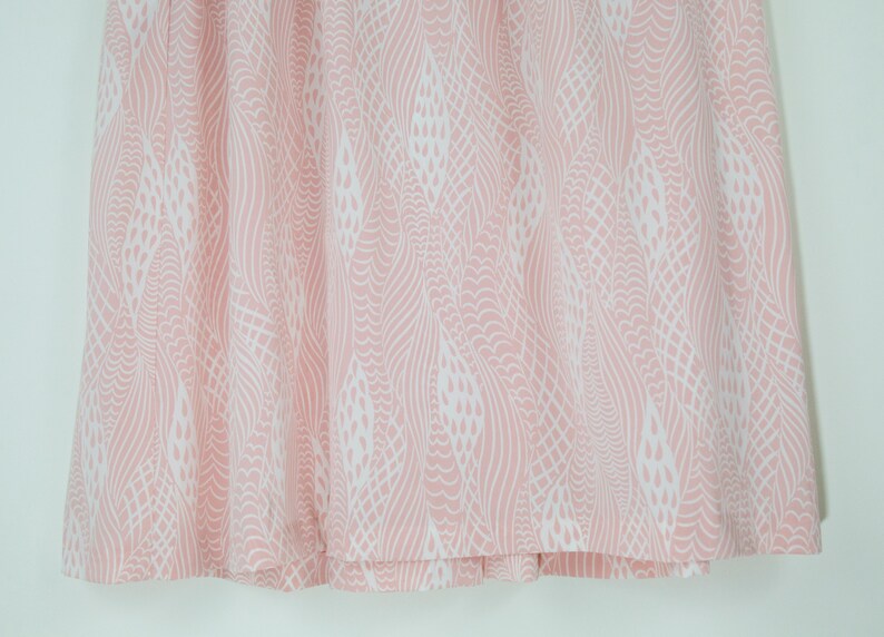 SALE/Vintage Pink Pastel Midi Graphic Print Skirt size 29/30 imagem 9