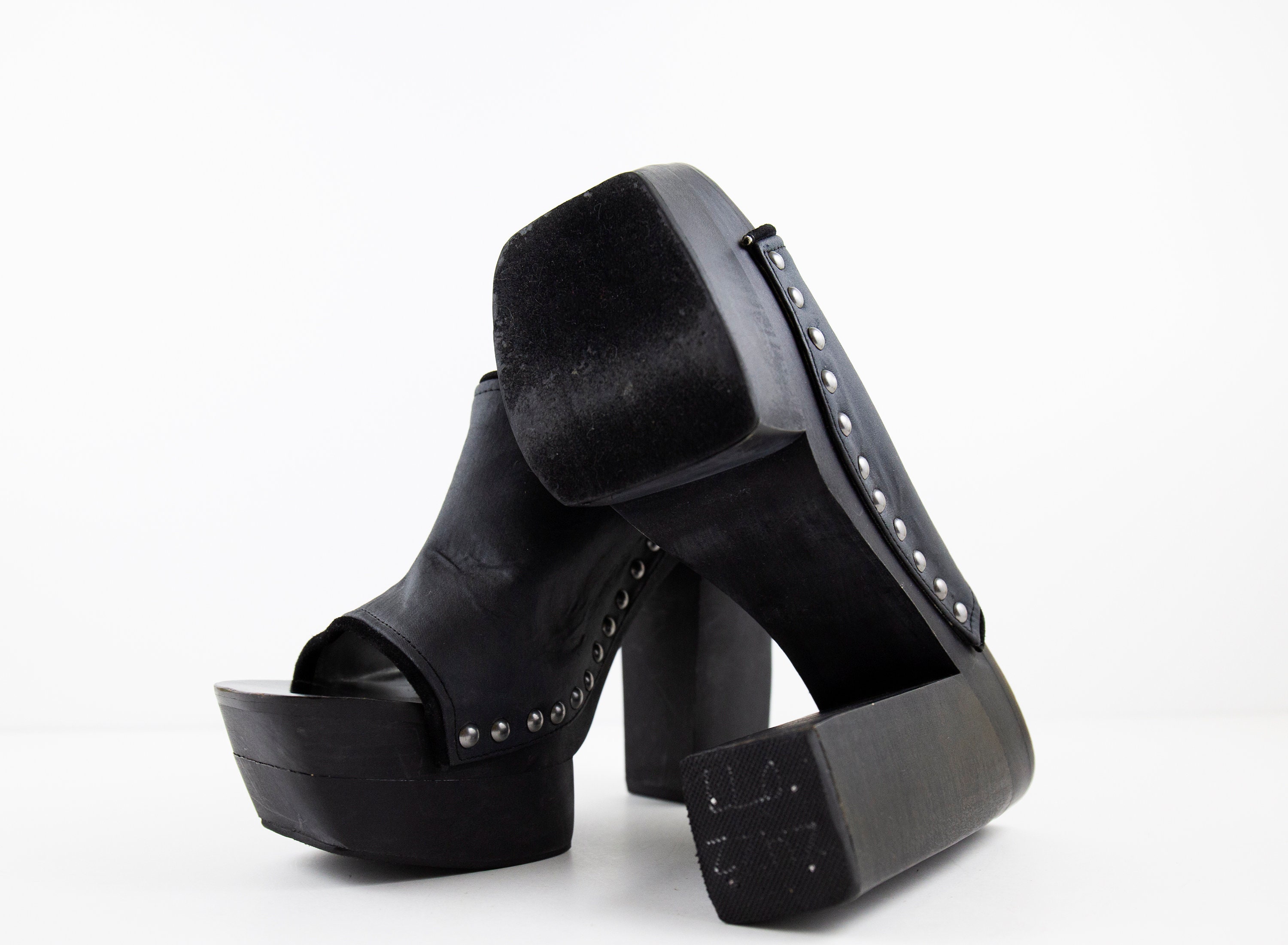 platform clog mules