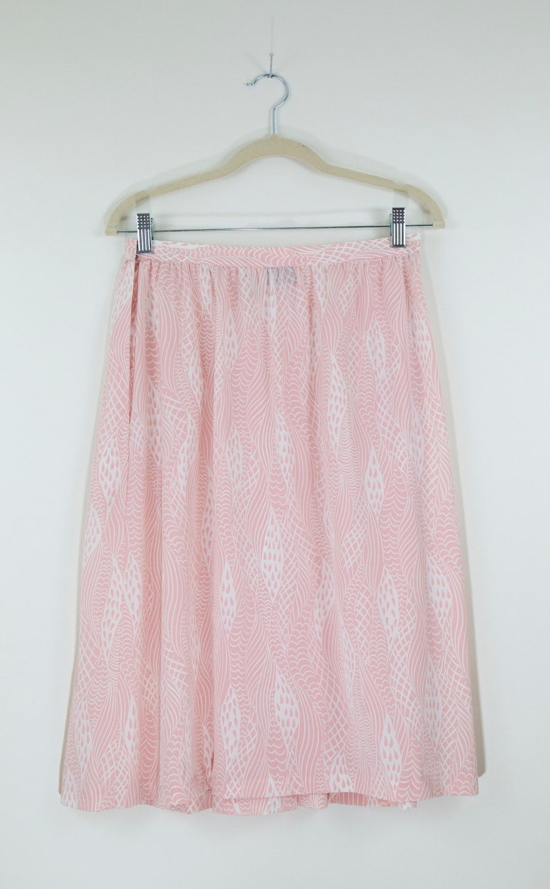 SALE/Vintage Pink Pastel Midi Graphic Print Skirt size 29/30 imagem 3