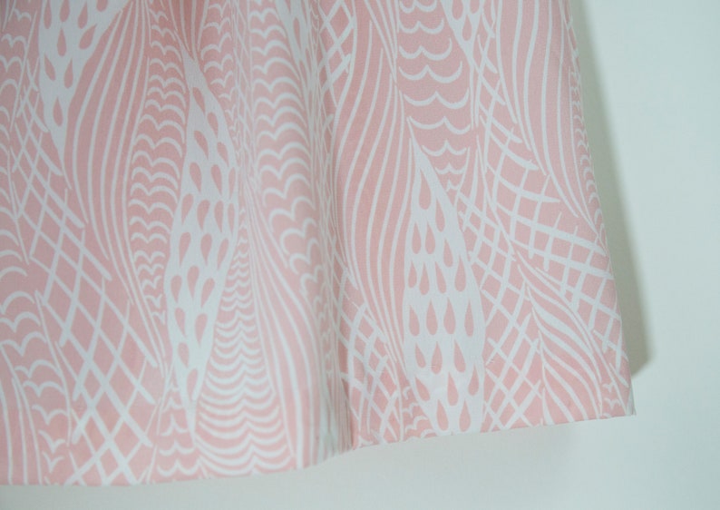 SALE/Vintage Pink Pastel Midi Graphic Print Skirt size 29/30 imagem 5