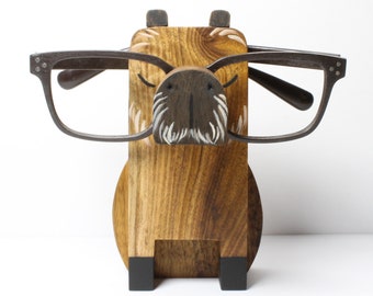 Wood Capybara Figure Eyeglass Stand