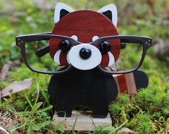 Wood Red Panda Figure Eyeglass Stand