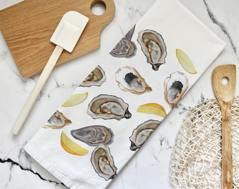 Oyster Cotton Tea Towel: Coastal Kitchen Decor, Large Size and Ultra-Absorbent