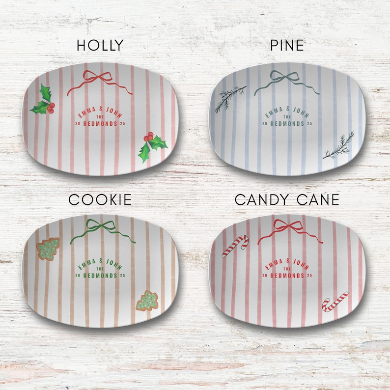 Puede incluir: Cuatro fuentes ovaladas con patrones de rayas verticales y dise&ntilde;os navide&ntilde;os. Cada fuente presenta un dise&ntilde;o diferente: acebo, pino, galleta y bast&oacute;n de caramelo. Las fuentes incluyen el texto "EMMA & JOHN THE 20 REDMONDS 25".