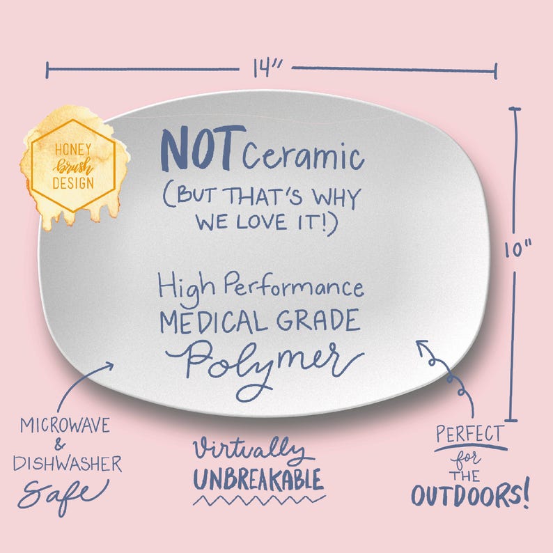 Puede incluir: Un plato ovalado blanco, de 35,56 cm de largo y 25,4 cm de ancho, con el texto "NOT ceramic" y "High Performance MEDICAL GRADE Polymer". El plato es apto para microondas y lavavajillas, y pr&aacute;cticamente irrompible.