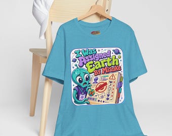 Camiseta "Me asignaron la Tierra por error", camiseta divertida de alienígenas, camiseta con gráfico de ovnis Aliencore, regalo de ciencia ficción espacial
