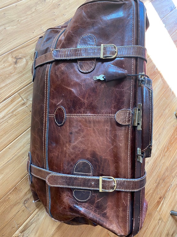 Vintage travel leather bag - image 8