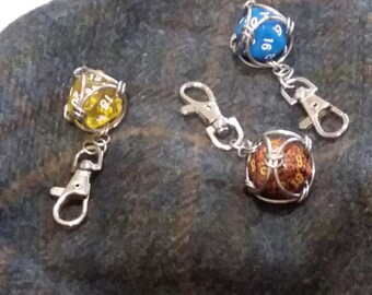 RolePlayers' D20 Chainmail Capture Dangle
