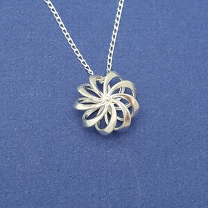 Rosette (Small)  - Sterling Silver Pendant Made Using 3D Printing  | 3D Printed Pendant | 3D Printed Jewelry