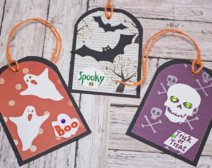 Halloween Tag Set, Set of 3 Hang Tags, Halloween Bat Tag, Party Decor, Treat Bag, Name Tag, Ghost Gift Tag, Skull Favor Tag, Trick or Treat