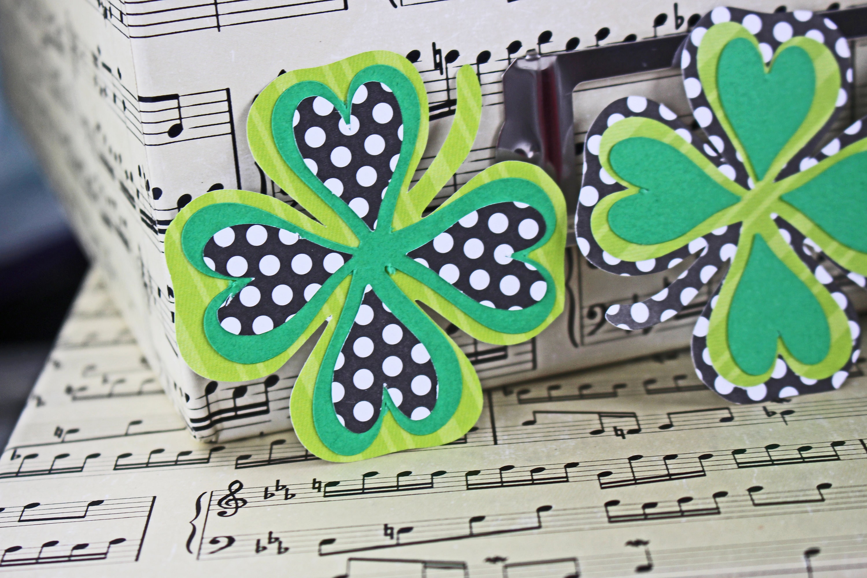 6 x 6 st patricks day scrapbook paper