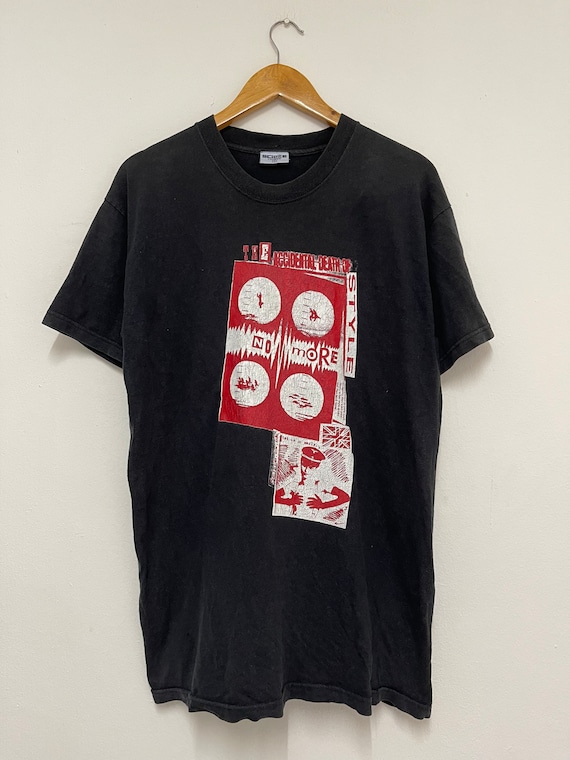 Vintage 90’s Science London Clothing T-Shirt / Ti… - image 1