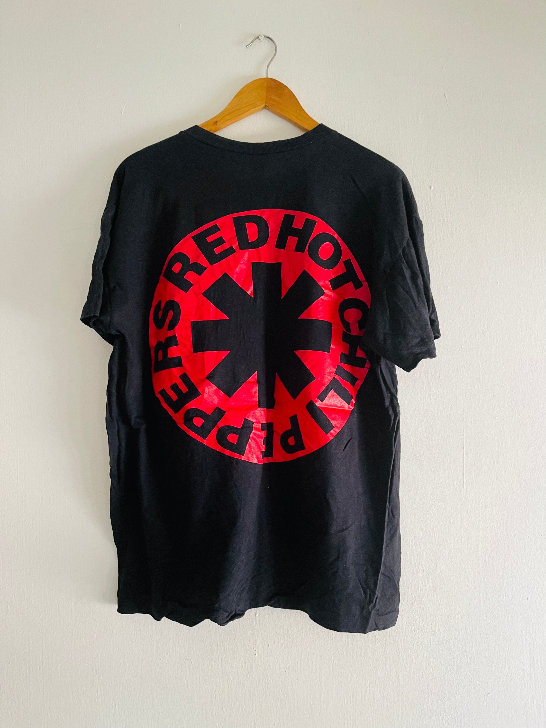 Vintage 90s Red Hot Chili Peppers 1990 T-shirt / Alternative Vintage 90s Red Hot Chili Peppers 1990 T-shirt / Alternative