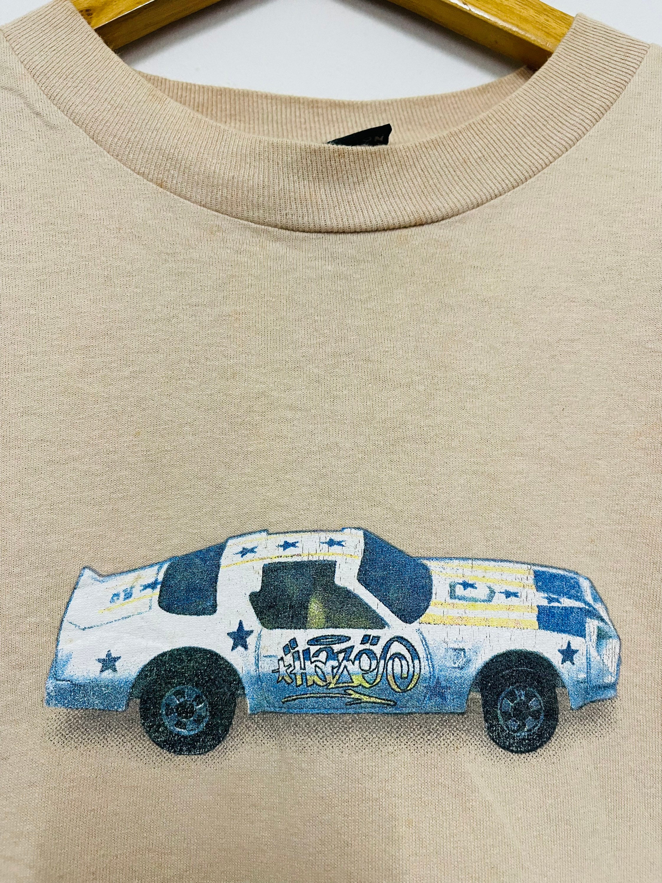 Vintage 90s Eric Haze T-shirt / Brand / Streetwear / Skate Surf