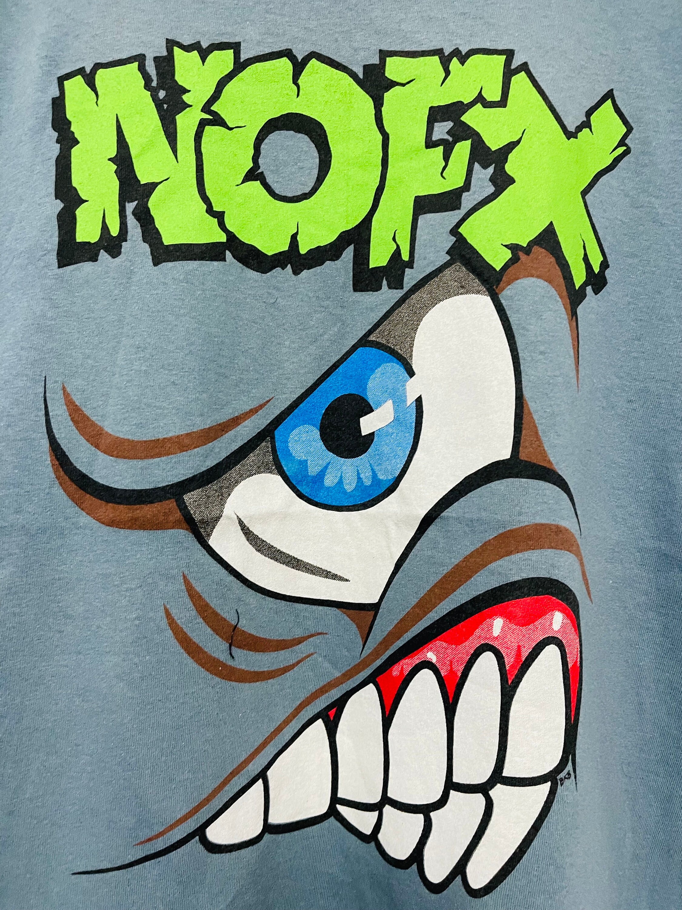 Vintage 90s Nofx Band : Monster Tour 1994 Punk Music T-shirt Vintage 90s Nofx Band : Monster Tour 1994 Punk Music T-shirt