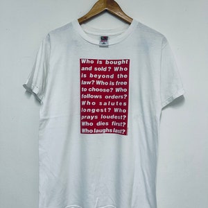 Vintage 90’s Barbara Kruger Fotofolio Artwork T-Shirt / Streetwear / Artworks / Rare / Streetwear / White / M