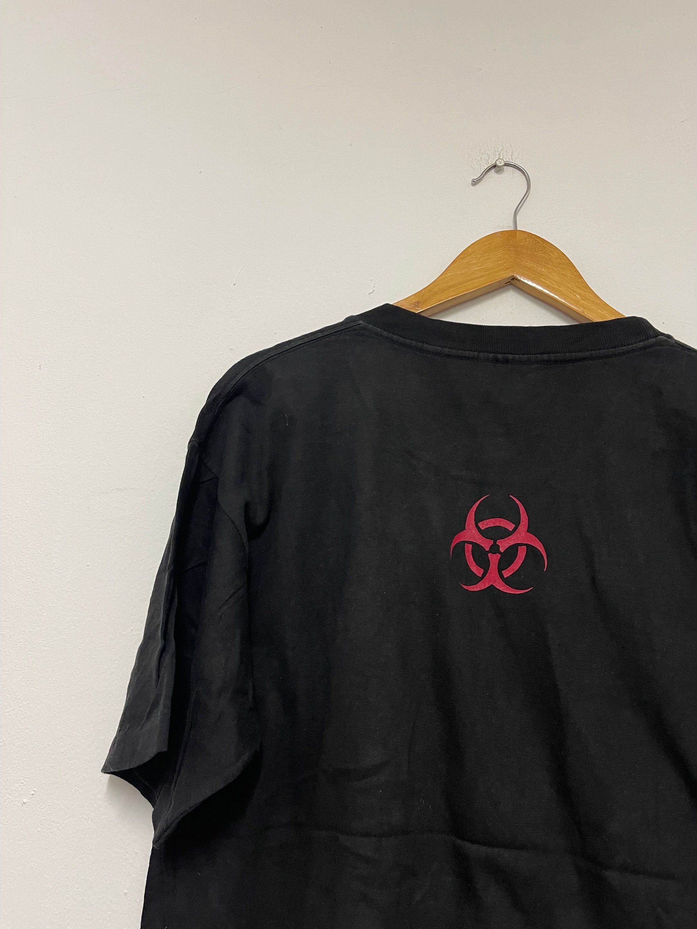 Vintage 90s Hazmat : Snowboarding T-shirt / Modern