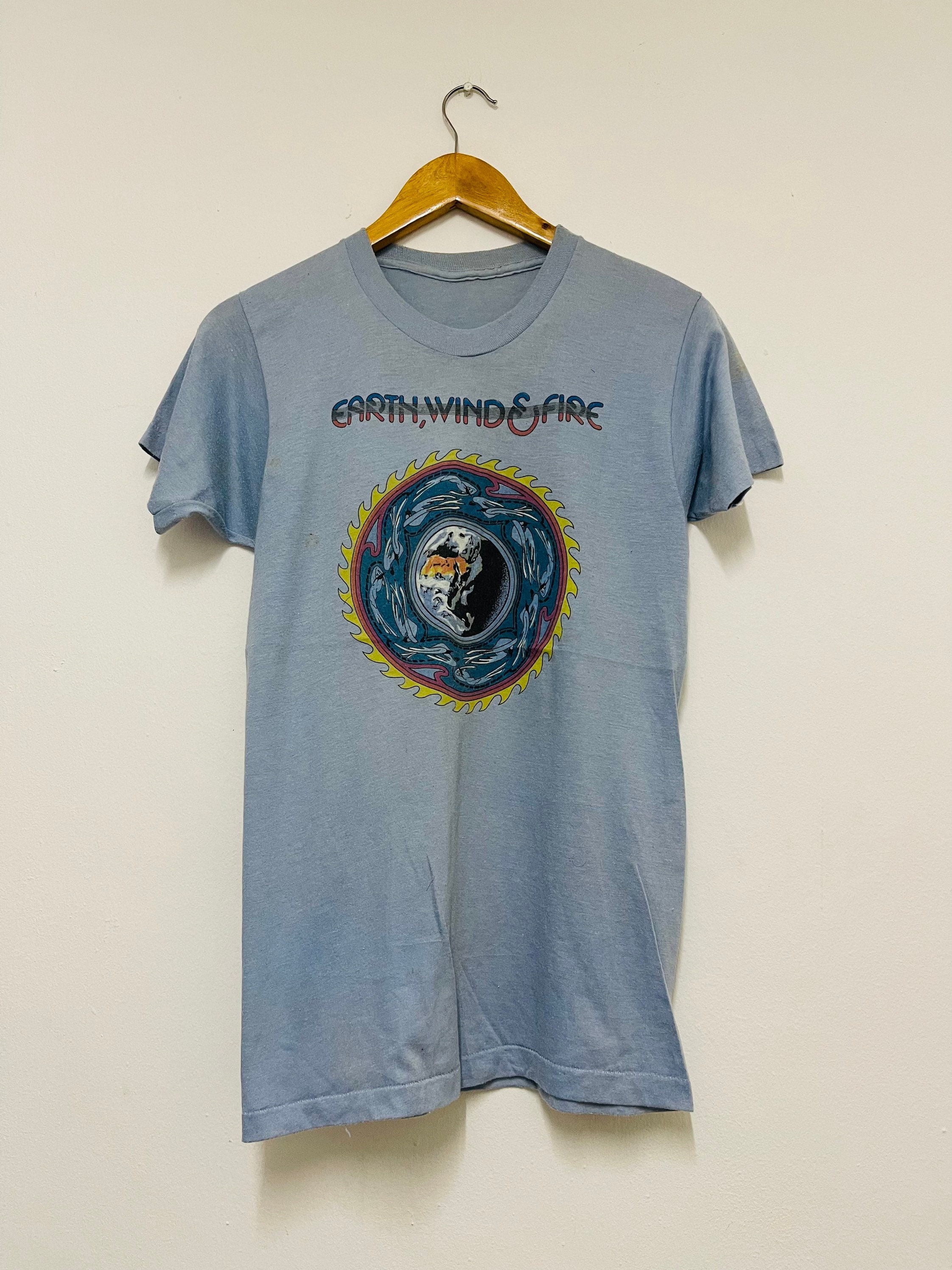 Earth wind fire vintage t shirt - Etsy 日本