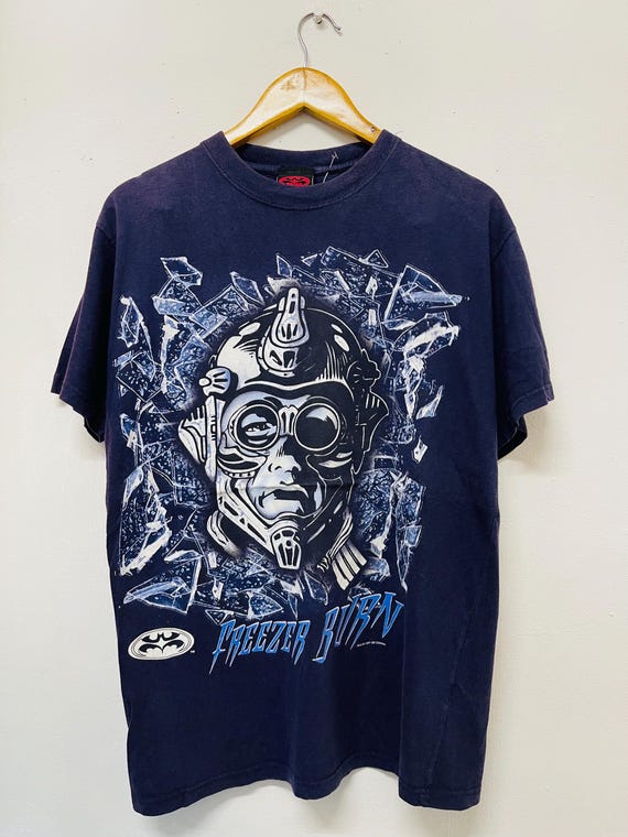 Vintage 90s Batman MR Freeze 1997 T-shirt / Movie Tee / Fictional