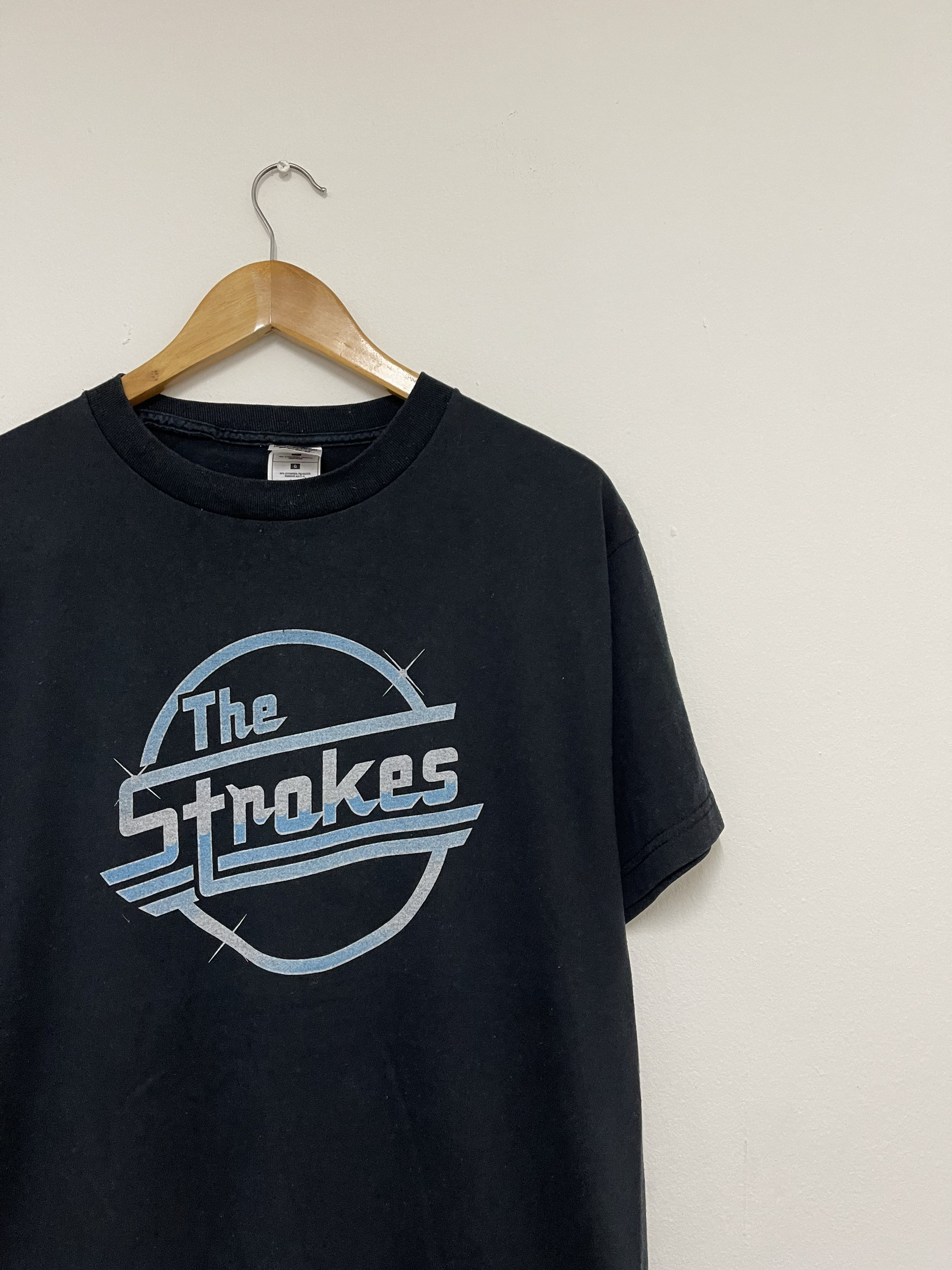 Vintage 90s the Strokes Logo Rock T-shirt / Indie Garage