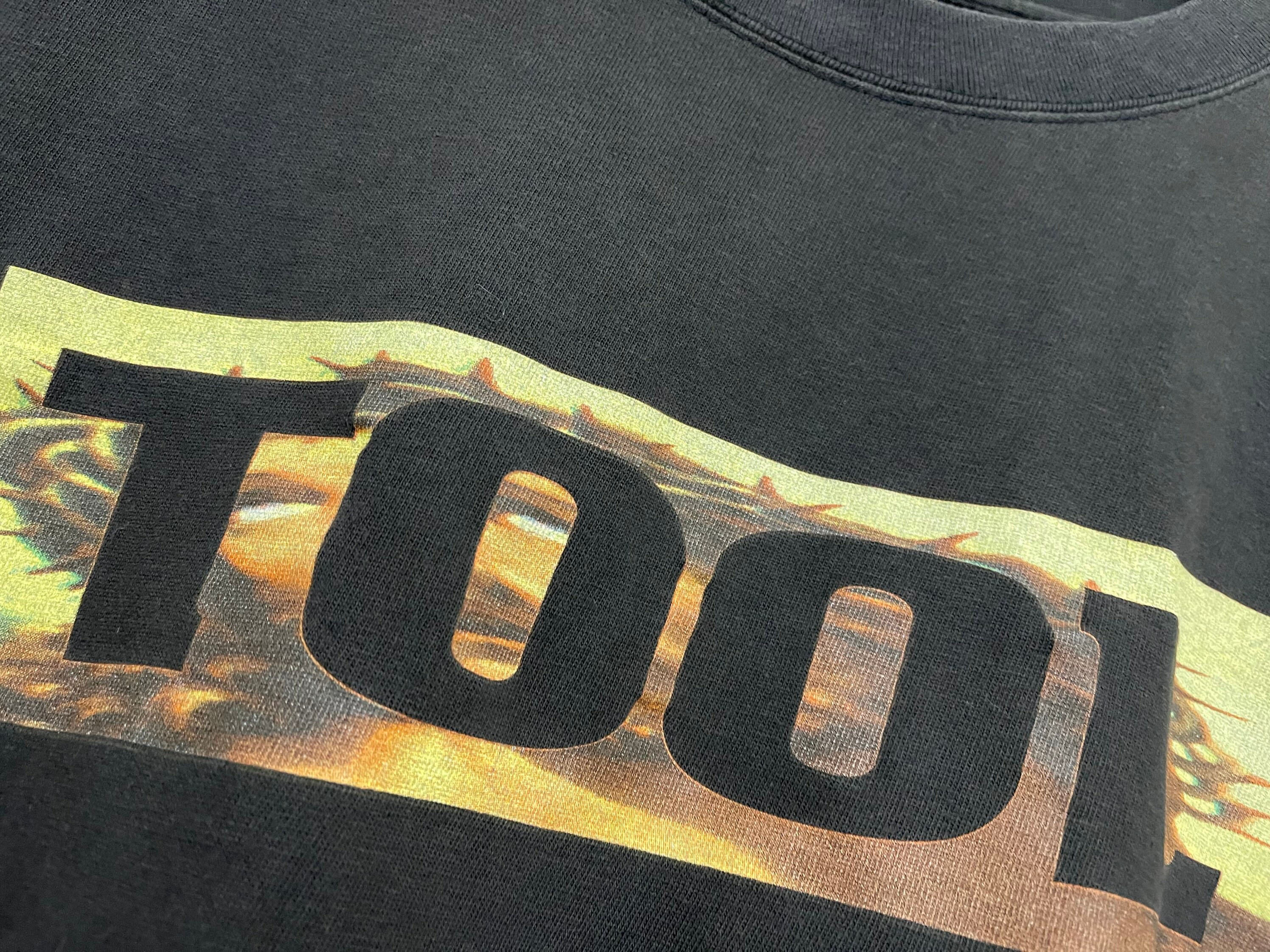Vintage 90s 1993 T00L Band all No Chiefs Band T-shirt Vintage 90s 1993 T00L Band all No Chiefs Band T-shirt