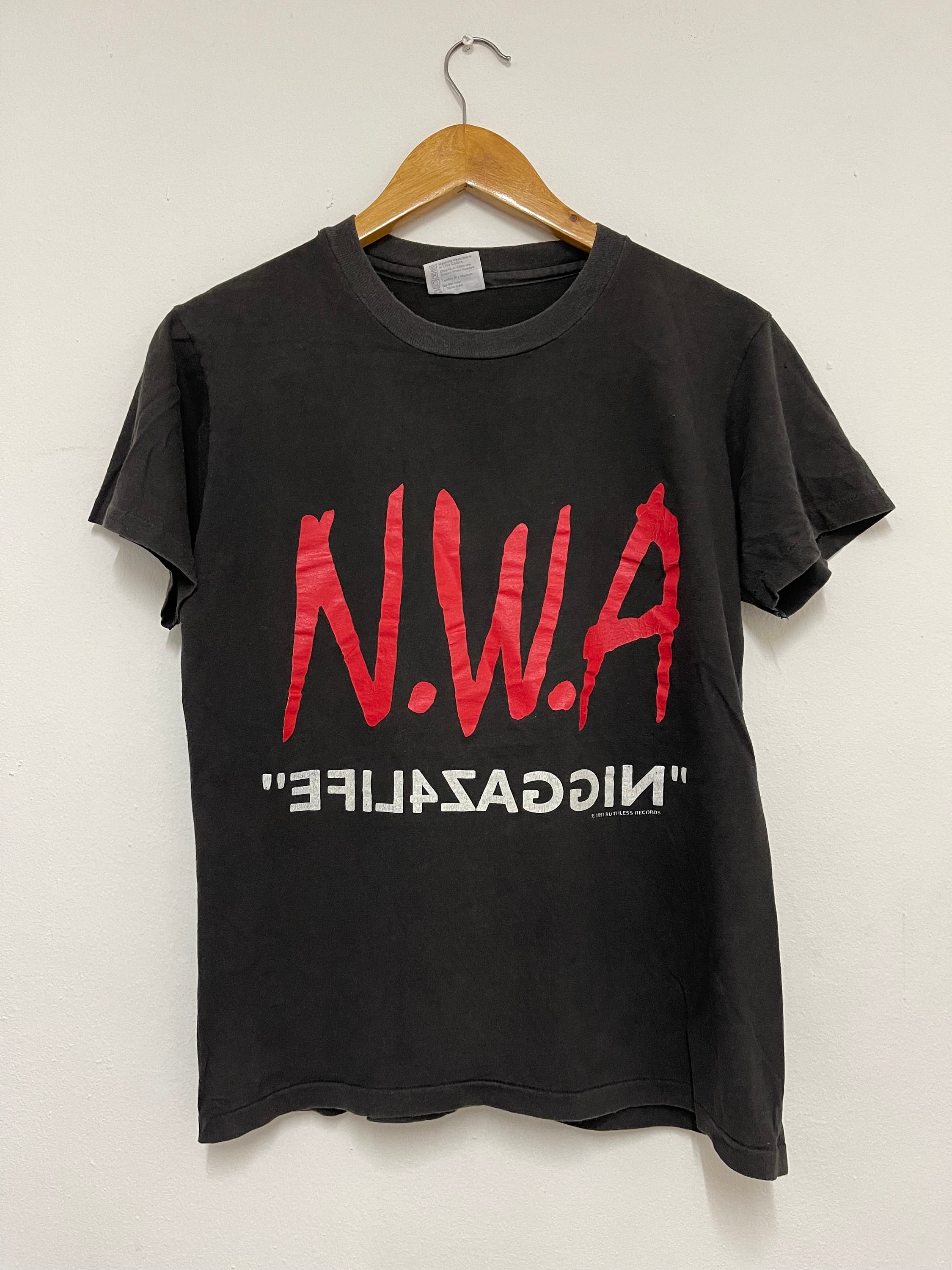 N.W.A NIGGAZ4LIFE 90sヴィンテージTシャツ USA Vintage NWA T Shirt Mens Medium Black Faded Straight Outta