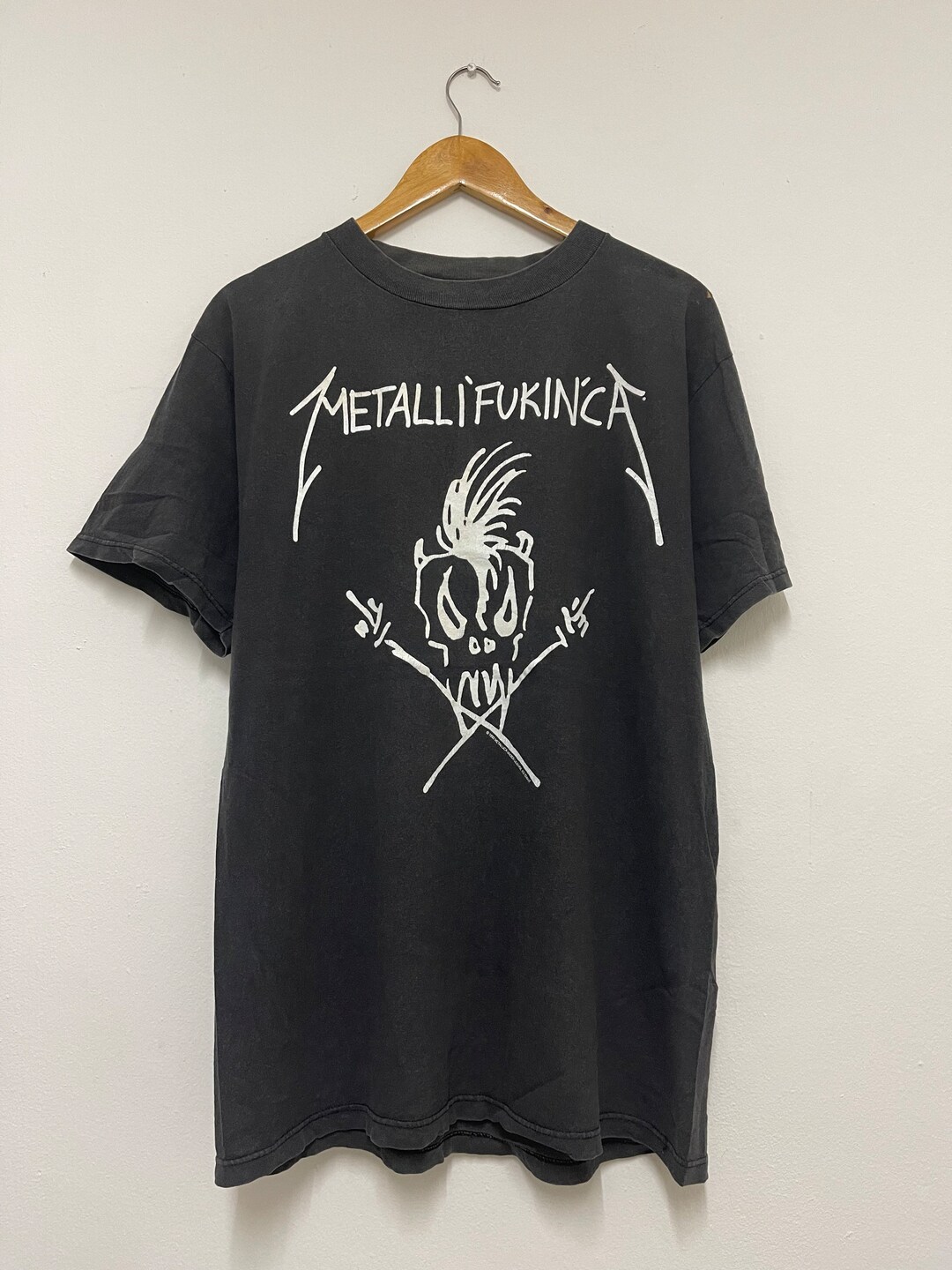 Vintage 90s Metalika “ Metalli