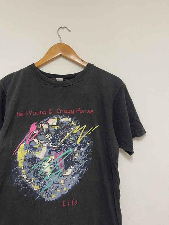 Vintage 80s Neil Young & Crazy Horse “ Life 1987 … - image 6