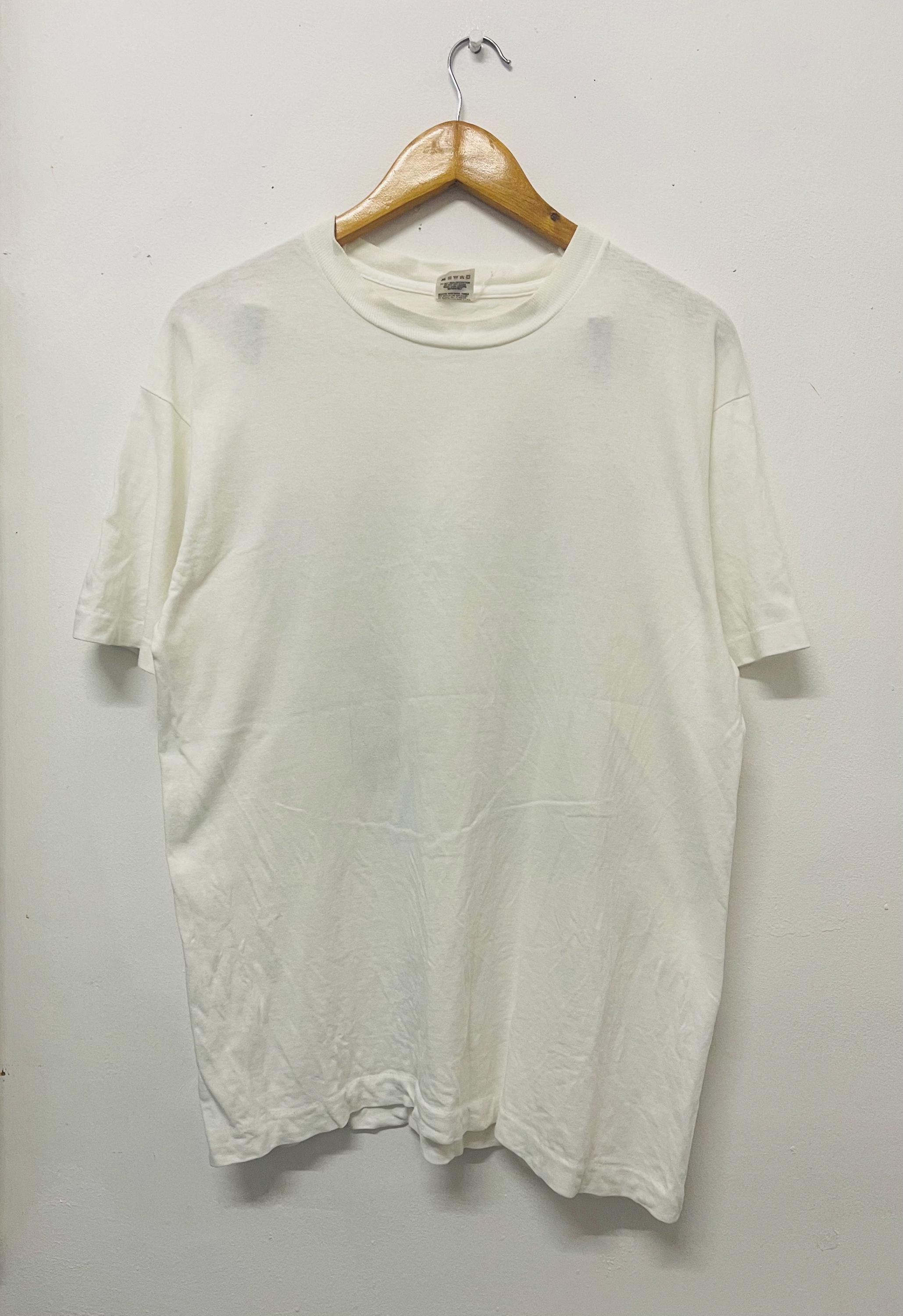 激安通販新作 Newsweek 90s Vintage Magazine Movie Film / Music / T-shirt トップス