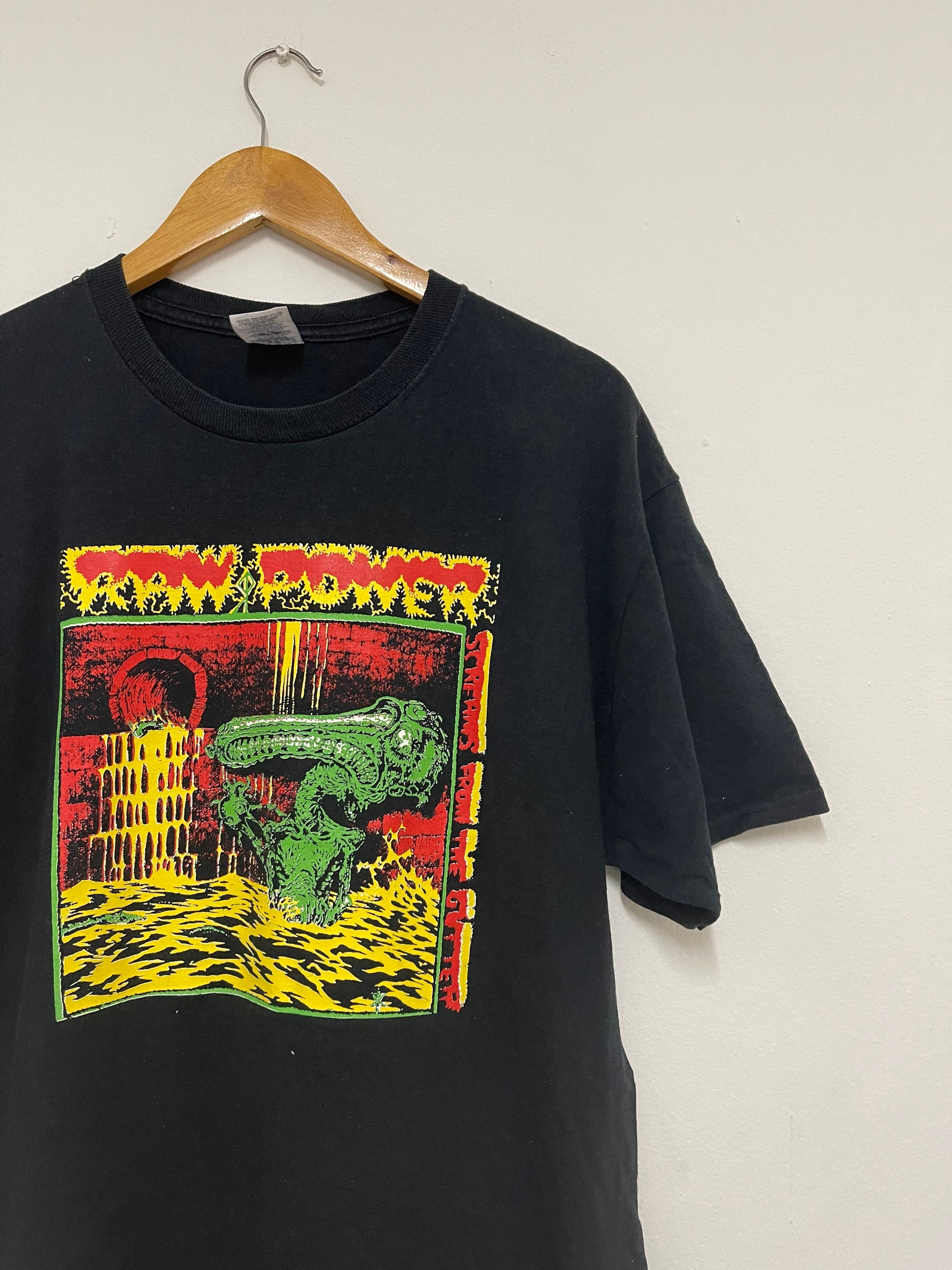 Vintage Y2K Raw Power “ Screams From the Gutter T-shirt