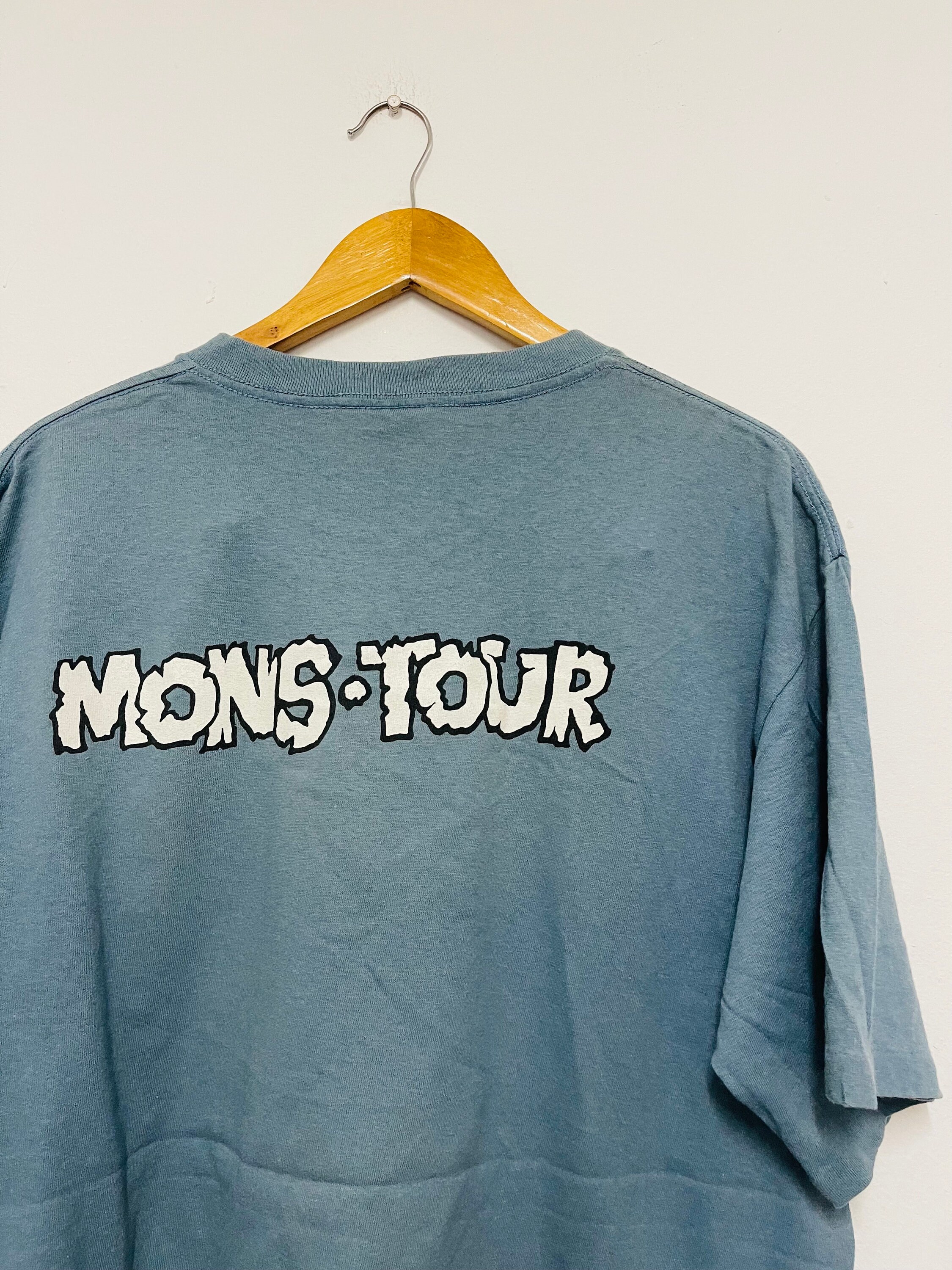Vintage 90s Nofx Band : Monster Tour 1994 Punk Music T-shirt Vintage 90s Nofx Band : Monster Tour 1994 Punk Music T-shirt