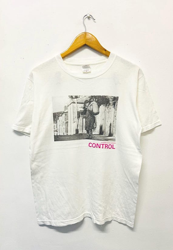 Vintage 00s Control 2007 : Anton Corbijn Biography Film / 00s Indie Movie / 00s Documentary / 00s Promotional / 00s Ian Curtis / 00s Joy