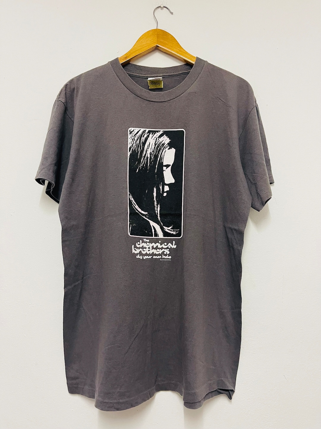 Vintage 90s the Chemical Brothers : Dig Your Own Hole 1997