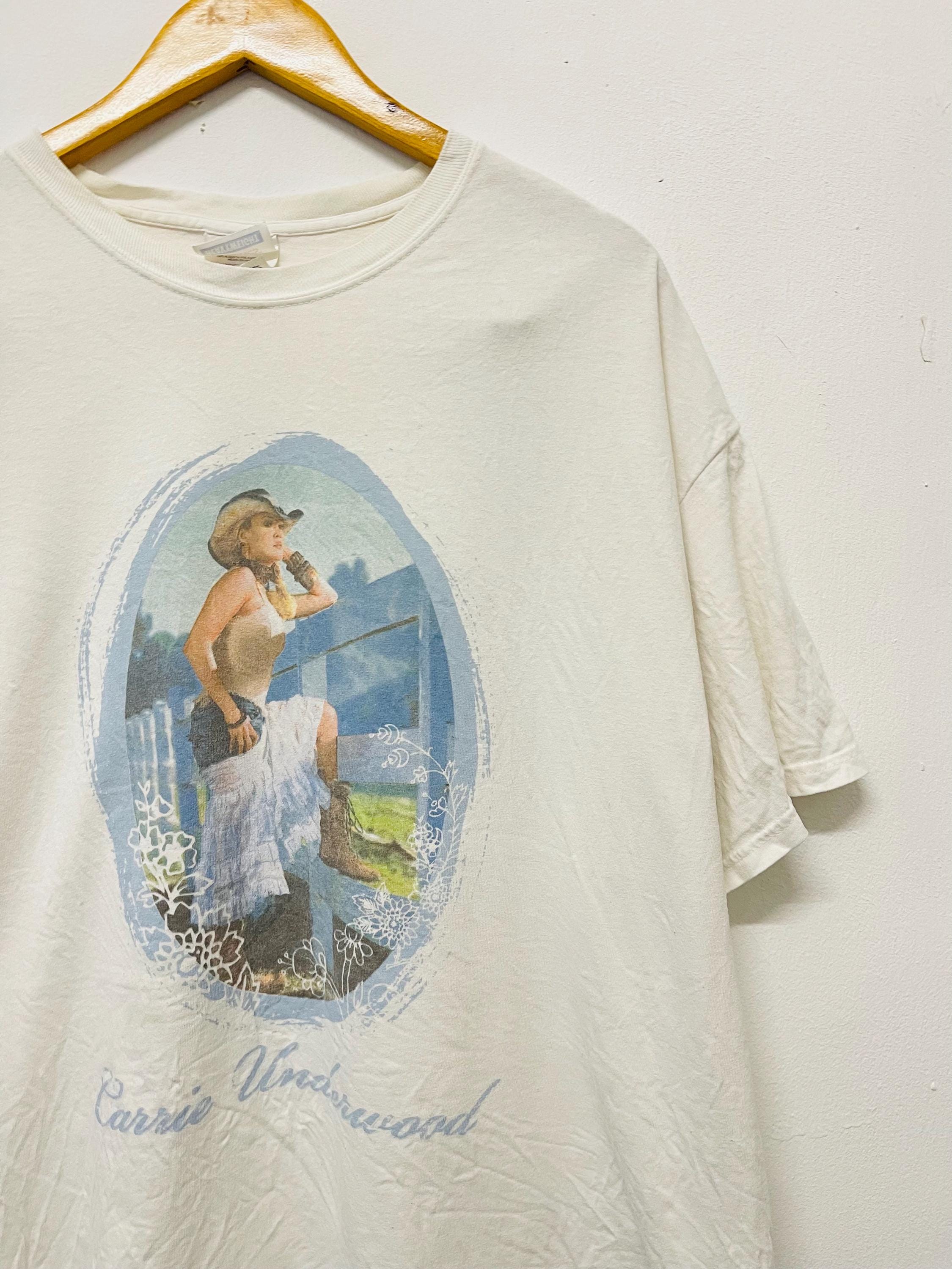XS | Carrie Underwood T-shirt, Unique Gift, Thrifted Tshirt