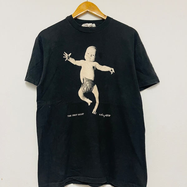 Vintage 90s Larry LaBonte “ The First Ballet T-Shirt / Fotofolio / Fotoart / Streetwear / Rare / Black / M