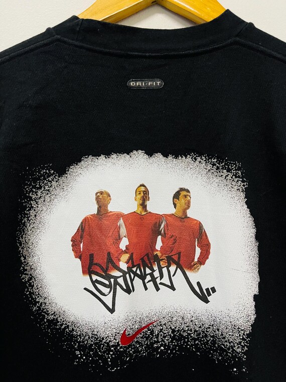 Vintage 00s Hidetoshi Nakata 2000 : the Striker Japan Football