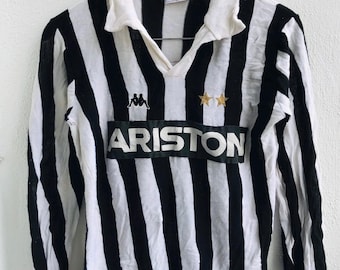 Vintage 90s Juventus Kappa Sony Jersey / Size Men's Small / Made