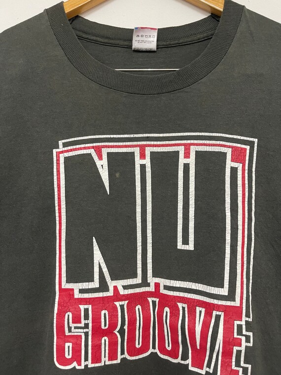 Vintage 90s Nu Grove Records House Music Label T-shirt
