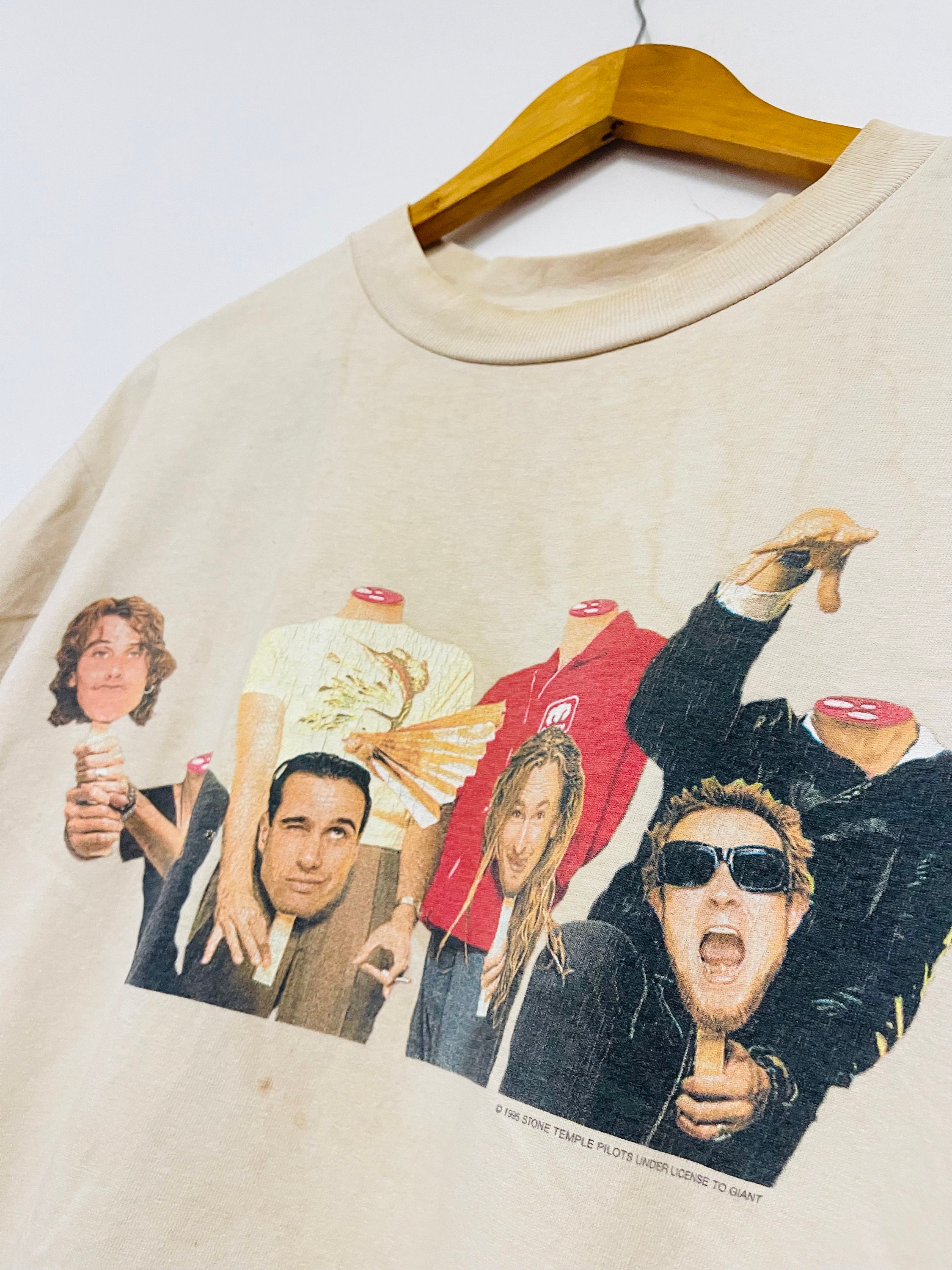 Vintage 90s Stone Temple Pilots : Purple 1995 Alt Rock Music Vintage 90s Stone Temple Pilots : Purple 1995 Alt Rock Music