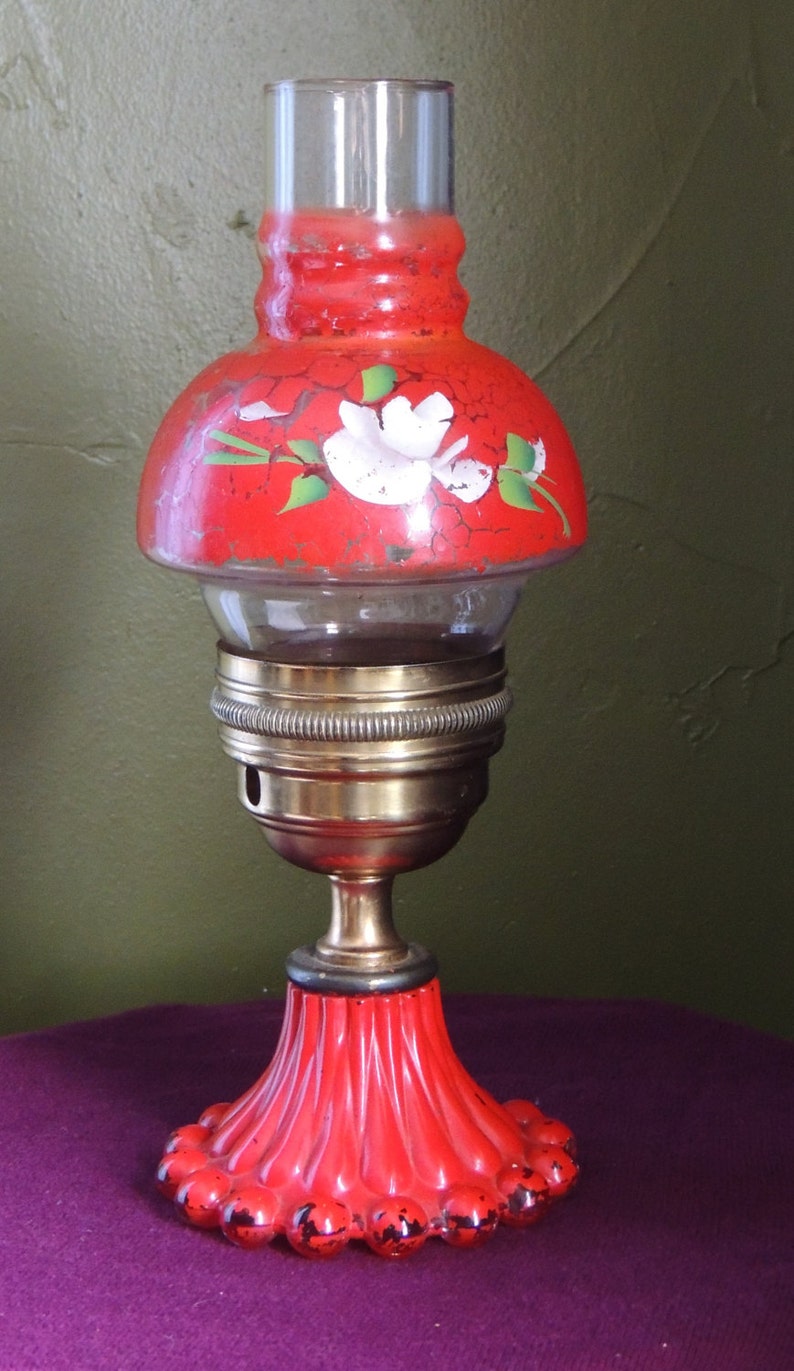 Vintage Red Table Gone With The Wind Oil Lamp Parts Unique Image 0