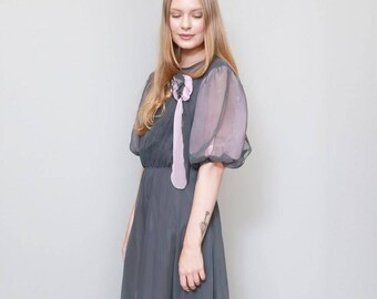 Vintage 1970's Grey & Pink Angel Sleeve Maxi Dress